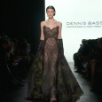 https://youtu.be/zoQ_loe6s88 Dennis Basso | Fall Winter 2016/2017 by Dennis Basso | Full Fashion Show in High Definition. (Widescreen – Exclusive Video – NYFW – New York Fashion Week)  Manhattan Fashion […]