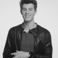 Watch Shawn Mendes having fun shooting the new Emporio Armani Connected smartwatch advertising campaign in this exclusive behind-the-scenes clip.