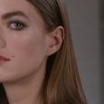 How to make a modern smokey eye ? Find out more about the products used: http://www.armanibeauty.com/make-up/face/highlighter/fluid-sheer.aspx …