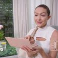 In this tutorial Gigi Hadid reveals the secret to looking selfie-ready 24-hours a day. The Maybelline Gigi Hadid Jetsetter Palette includes everything you need …