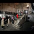 Watch the Burberry September 2017 show as the new collection is unveiled on the runway at Old Sessions House, Clerkenwell, London. An unexpected mix of …