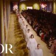 Tune into the Dior Haute Couture Autumn-Winter 2022-2023 show from Maria Grazia Chiuri. Christian Dior official channel The tree of life, symbol of the connection between cultures, mythologies and all […]