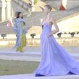 Valentino, the renowned Italian fashion house, showcased its fall haute couture collection at the Chateau de Chantilly, situated north of Paris. Designer Pierpaolo Piccioli curated a romantic lineup of reimagined […]