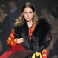 Burberry’s Fall/Winter 2024 collection showcases elegant outerwear, including moleskin trench coats, field jackets, and knit pieces with braided fringing. Grounded in traditional British design, the collection features neutral tones and […]