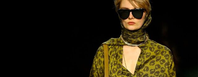 In the fast-paced world of fashion, Daniel Lee’s Burberry is once again making waves with its Fall Winter 2024-2025 collection, offering a fresh perspective that resonates with a myriad of […]